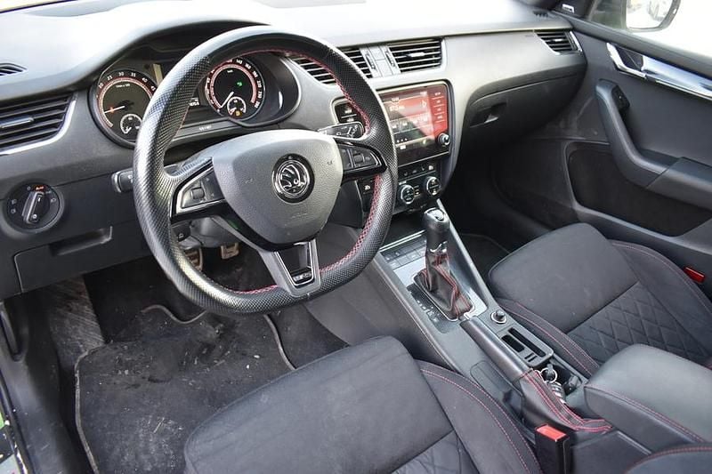 Käytetty Skoda Octavia RS 184 HP (135 kW) 2018 Farmari