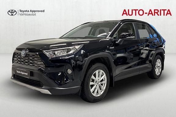 Käytetty Toyota RAV4 Active 176 HP (129 kW) 2021 Musta Katumaasturi