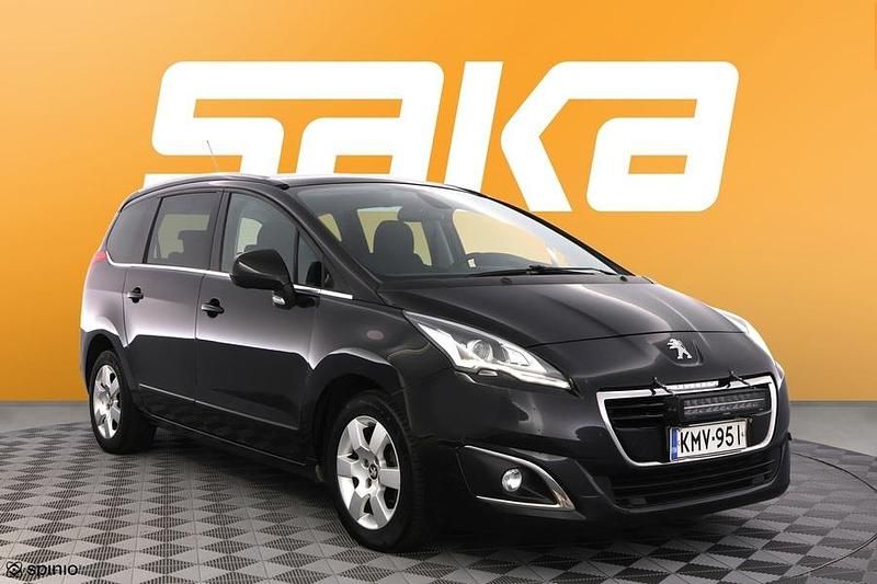 Käytetty 2014 Peugeot 5008 Allure Tila-auto | 10 600 € (Hieman kallis) - Kuva 1/3