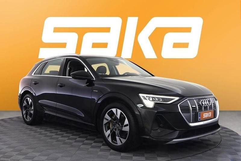 Käytetty 2022 Audi e-tron S-Line Katumaasturi | 35 800 € (Perustarjous) - Kuva 1/3