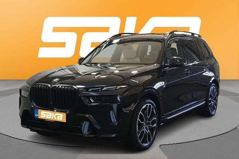 Käytetty BMW X7 M Sport 340 HP (250 kW) 2023 Katumaasturi