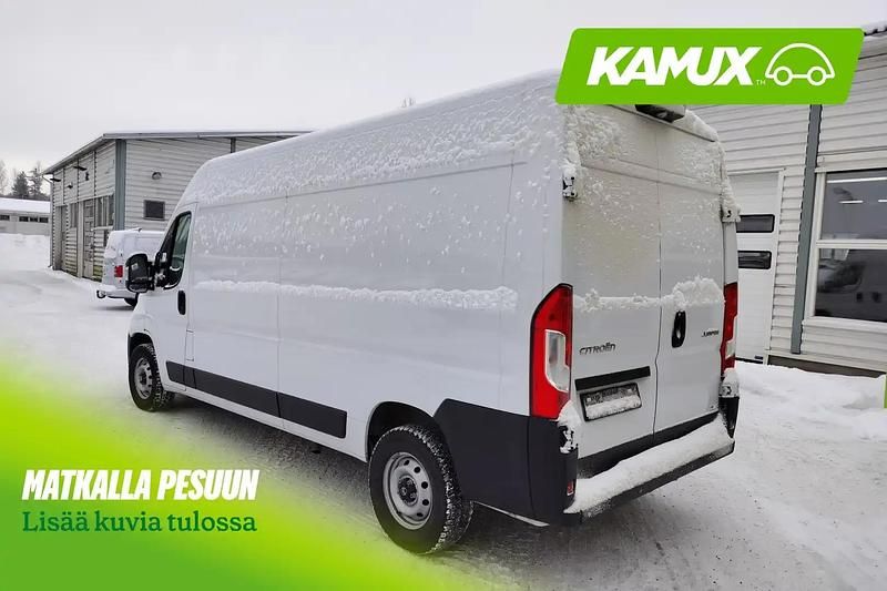 Käytetty Citroën Jumper 140 HP (102 kW) 2025 Valkoinen Tila-auto