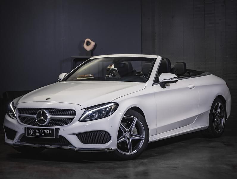 Käytetty Mercedes C180 AMG 156 HP (114 kW) 2017 Avoauto