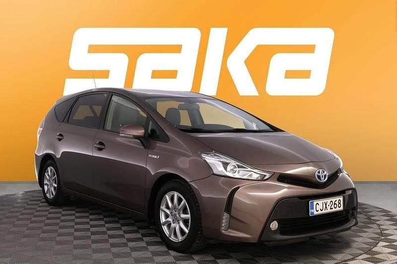 Käytetty Toyota Prius+ Active 99 HP (72 kW) 2015 Tila-auto