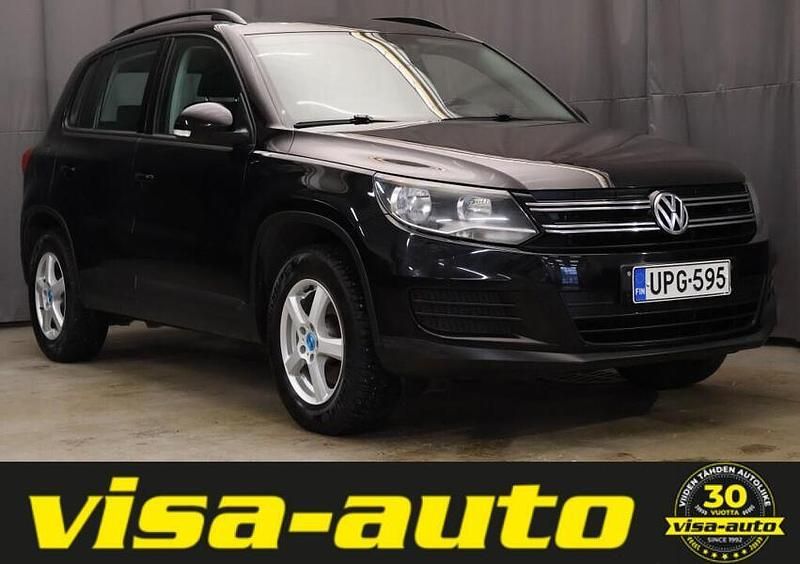 Musta Käytetty 2012 VW Tiguan Trendline Katumaasturi | 5 990 € (Perustarjous) - Kuva 1/4