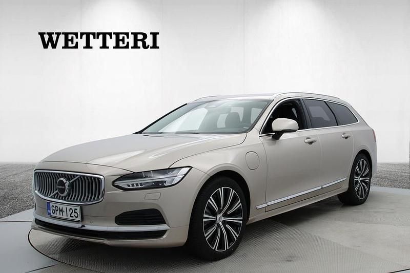 Käytetty 2024 Volvo V90 Plus Farmari | 50 490 € (Kallis) - Kuva 1/4