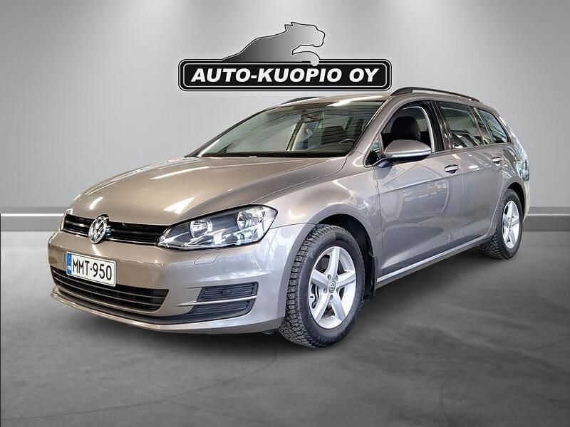 Käytetty VW Golf VII Comfortline 110 HP (80 kW) 2016 Harmaa Farmari