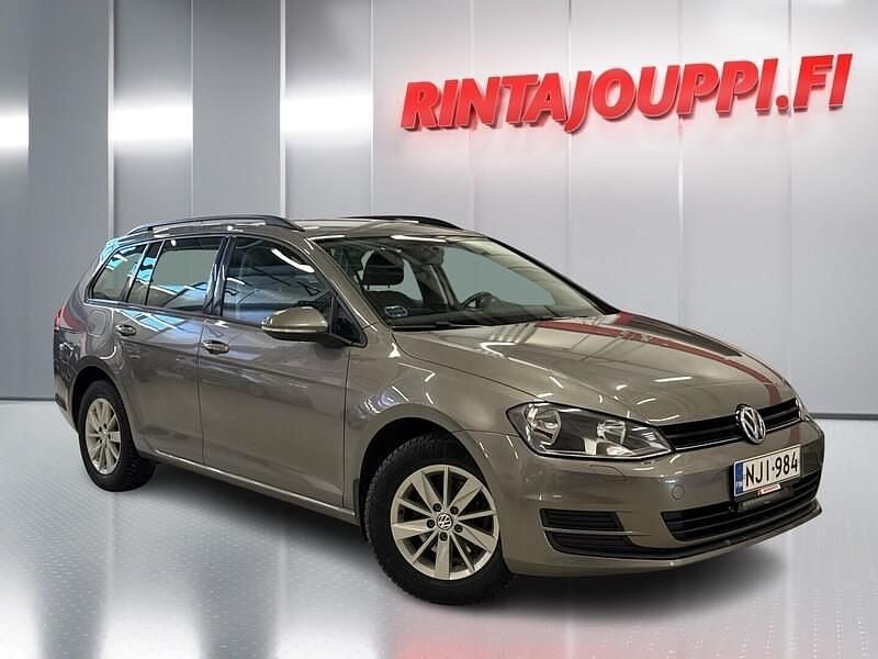 Käytetty VW Golf VII Comfortline 122 HP (89 kW) 2014 Farmari