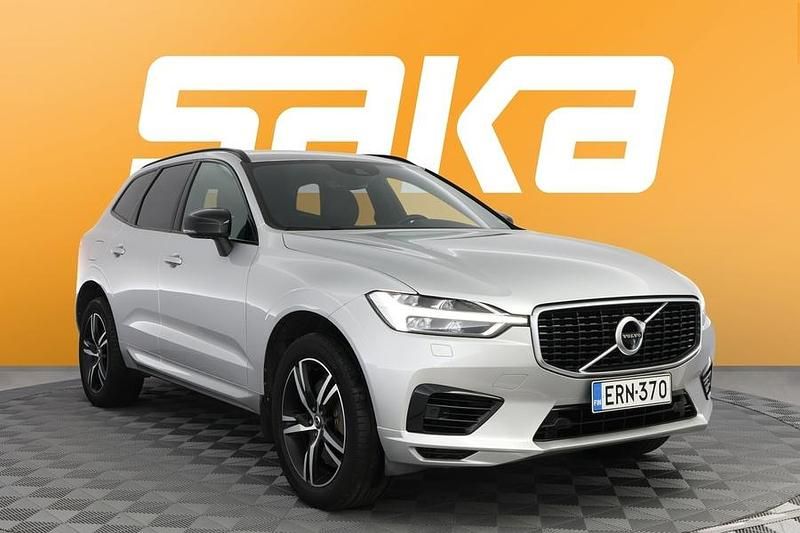 Käytetty 2020 Volvo XC60 R-Design Katumaasturi | 33 790 € (Perustarjous) - Kuva 1/3