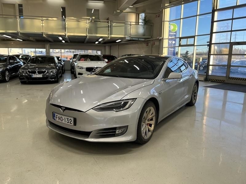Käytetty 2018 Tesla Model S Viistoperä | 36 900 € - Kuva 1/4