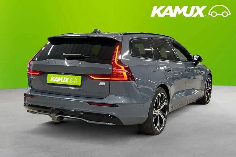 Käytetty Volvo V60 Ultimate 2023 Farmari