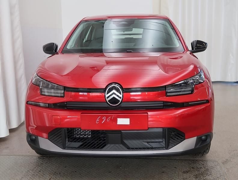 Uusi Citroën C4 146 HP (107 kW) 2025 Viistoperä