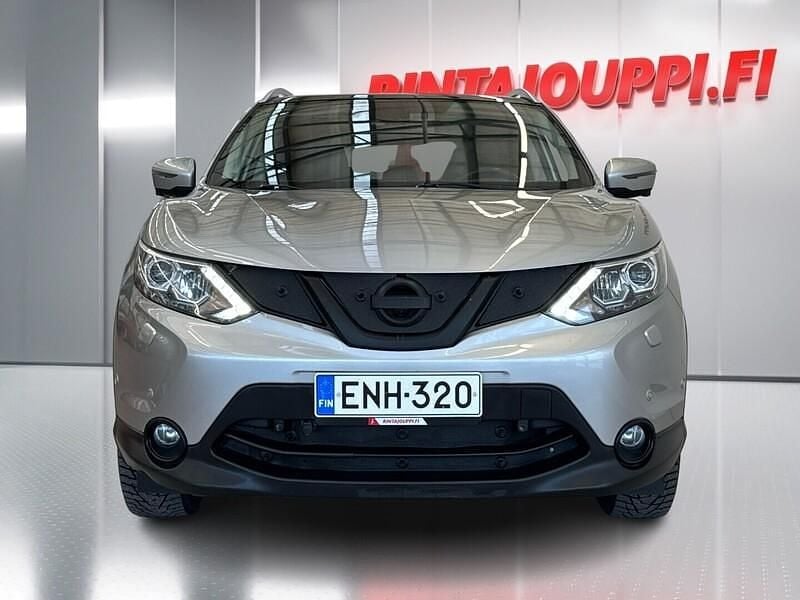Käytetty Nissan Qashqai 360º 116 HP (85 kW) 2015 Katumaasturi