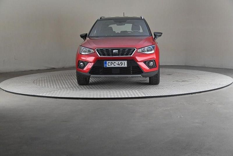 Käytetty Seat Arona XCELLENCE 110 HP (80 kW) 2021 Katumaasturi