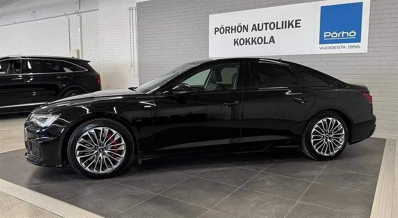 Käytetty Audi A6 Business 367 HP (269 kW) 2022 Musta Sedan