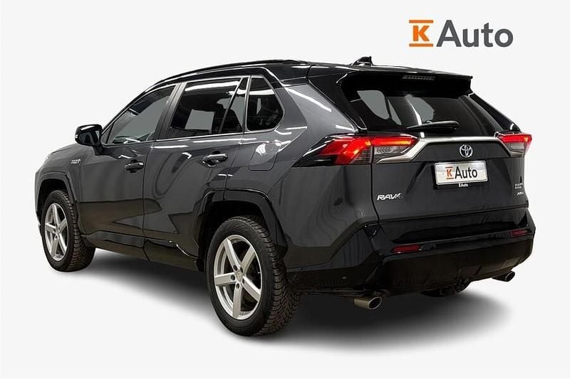 Käytetty Toyota RAV4 Hybrid Style 306 HP (225 kW) 2021 Katumaasturi