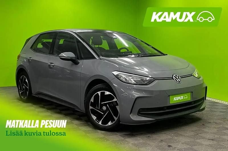 Hopea / harmaa Käytetty 2024 VW ID.3 Pro Viistoperä | 28 790 € (Perustarjous) - Kuva 1/4