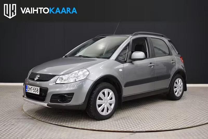 Harmaa Käytetty 2014 Suzuki SX4 Viistoperä | 7 900 € (Hyvä tarjous) - Kuva 1/4