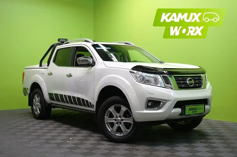 Valkoinen Käytetty 2018 Nissan Navara Tekna Nouto | 29 600 € (Hieman kallis) - Kuva 1/4