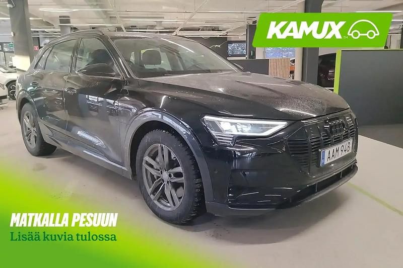 Musta Käytetty 2022 Audi e-tron Advanced Katumaasturi | 36 340 € (Perustarjous) - Kuva 1/3