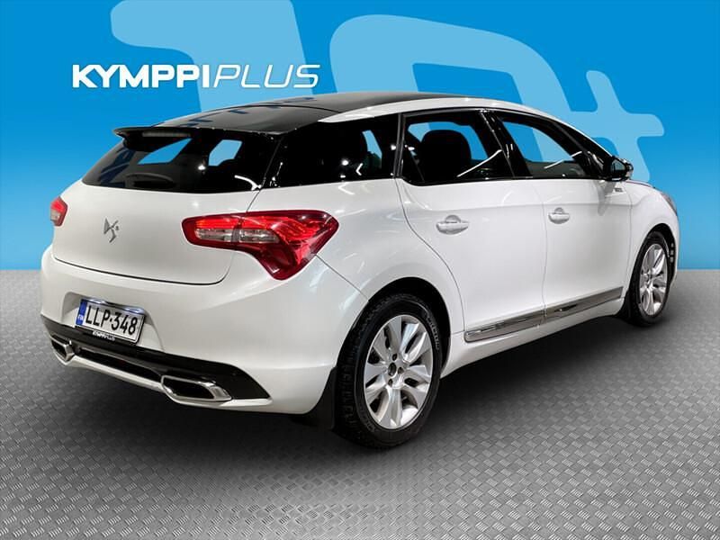 Käytetty Citroën DS5 Sport Chic 163 HP (119 kW) 2014 Viistoperä