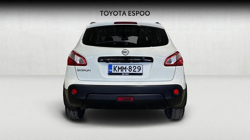 Käytetty Nissan Qashqai 360º 117 HP (86 kW) 2014 Katumaasturi