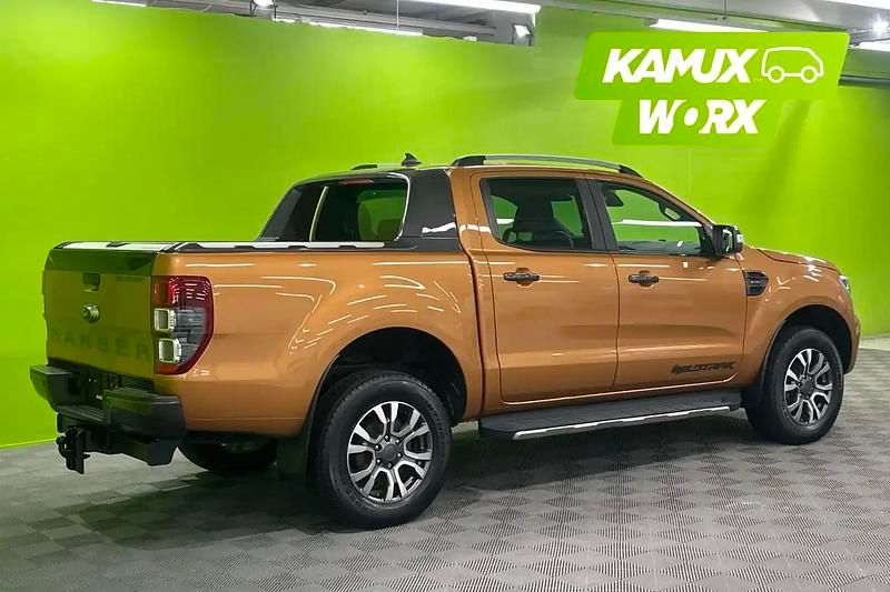 Käytetty Ford Ranger Wildtrack 212 HP (155 kW) 2022 Oranssi Nouto