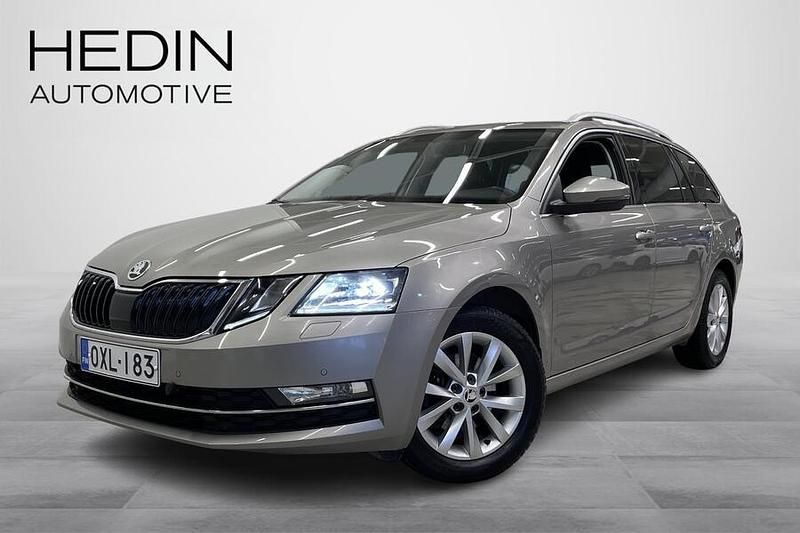 Käytetty Skoda Octavia Style 150 HP (110 kW) 2018 Ruskea Farmari