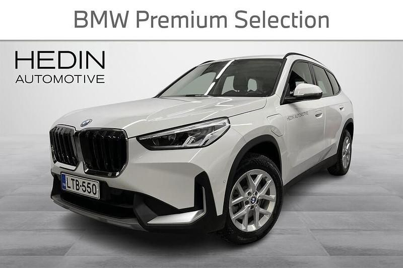 Valkoinen Käytetty 2025 BMW X1 Katumaasturi | 47 500 € (Kallis) - Kuva 1/4