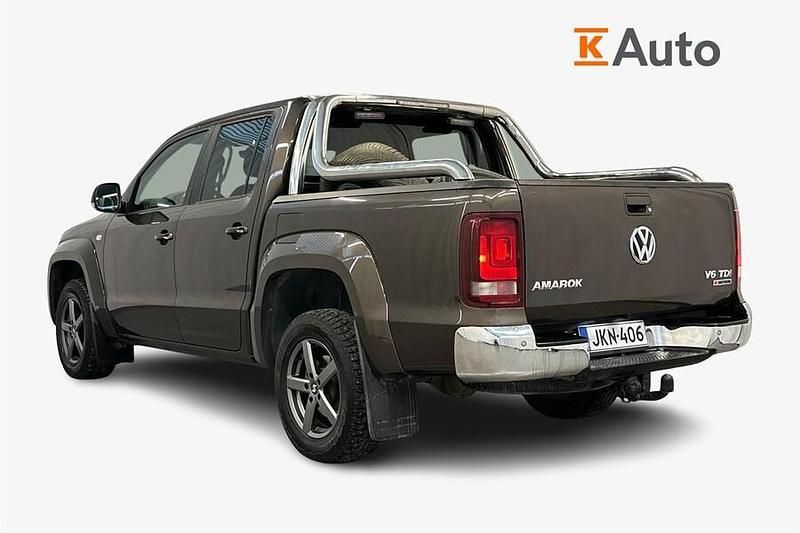 Käytetty VW Amarok Highline 204 HP (150 kW) 2017 Ruskea (beige) Nouto