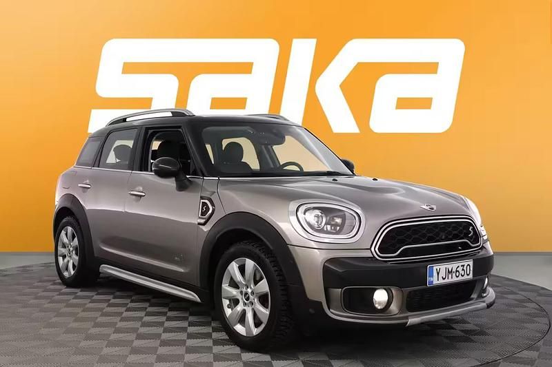 Käytetty 2017 Mini Cooper S Countryman Katumaasturi | 12 990 € - Kuva 1/4