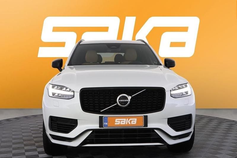 Käytetty Volvo XC90 Performance 456 HP (335 kW) 2023 Katumaasturi