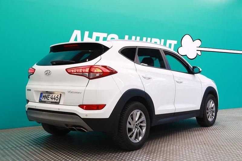 Käytetty Hyundai Tucson Comfort 177 HP (130 kW) 2017 Katumaasturi
