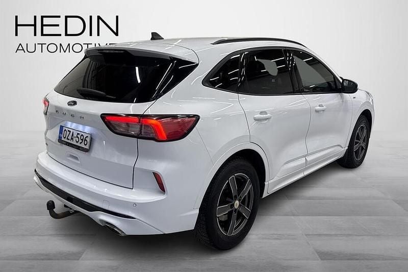 Käytetty Ford Kuga ST-Line 190 HP (139 kW) 2020 Valkoinen Katumaasturi