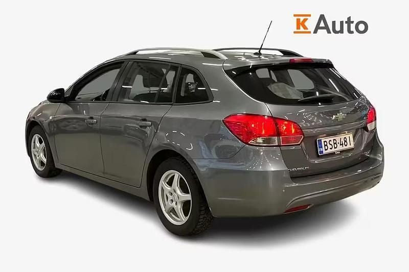 Käytetty Chevrolet Cruze LT 140 HP (102 kW) 2013 Harmaa Farmari