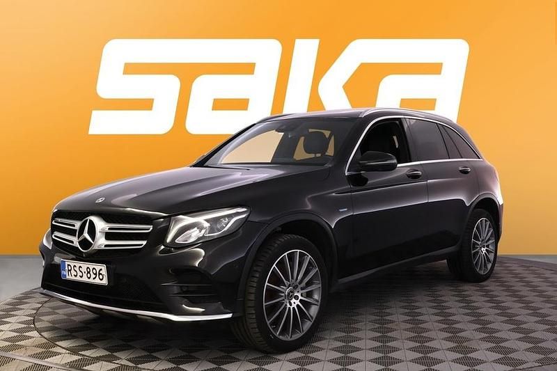 Käytetty Mercedes GLC350 Business 211 HP (155 kW) 2017 Katumaasturi