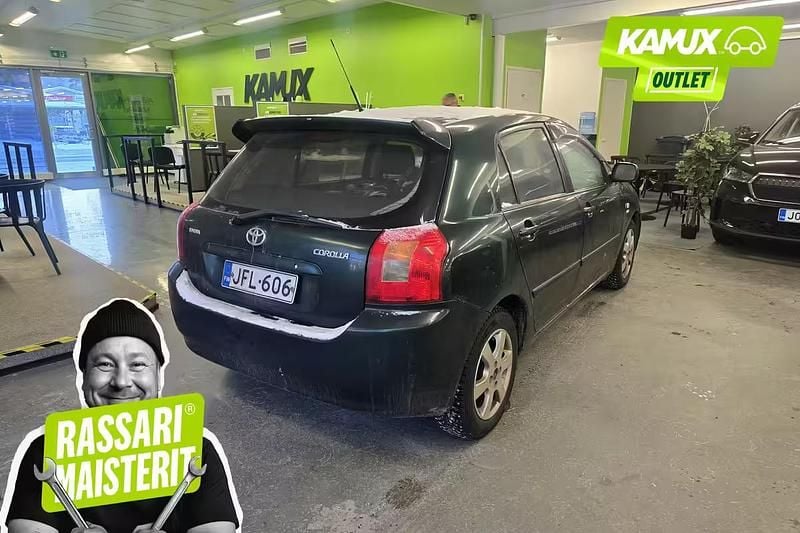 Käytetty Toyota Corolla 110 HP (80 kW) 2004 Vihreä Sedan