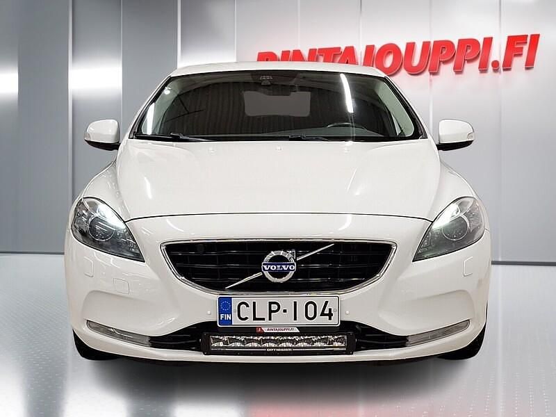 Käytetty Volvo V40 Kinetic 150 HP (110 kW) 2012 Valkoinen Viistoperä