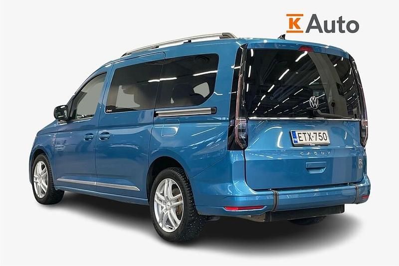 Käytetty VW Caddy Maxi Style 122 HP (89 kW) 2021 Valkoinen Tila-auto