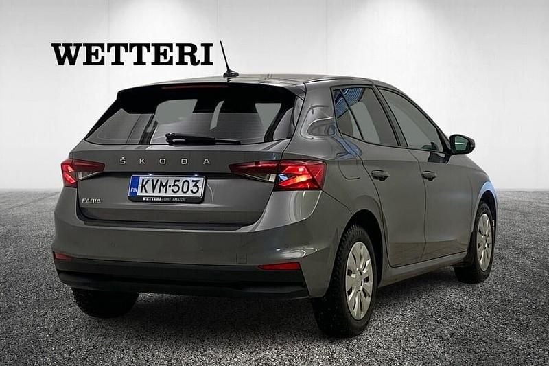 Käytetty Skoda Fabia Ambition 110 HP (80 kW) 2023 Harmaa Viistoperä