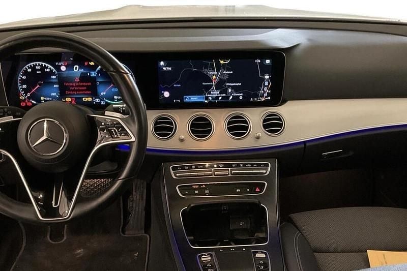 Käytetty Mercedes E300 Avantgarde 306 HP (225 kW) 2023 Farmari