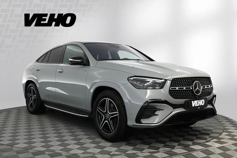 Käytetty Mercedes GLE400 Premium 252 HP (185 kW) 2023 Coupe - kaksiovinen