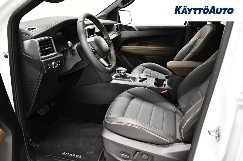 Käytetty VW Amarok PanAmericana 241 HP (177 kW) 2025 Clear white valkoin Nouto