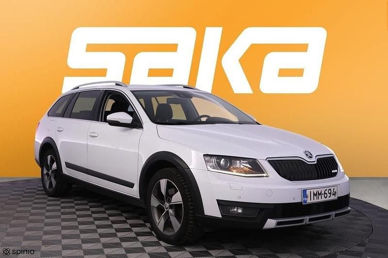Käytetty 2016 Skoda Octavia Farmari | 12 800 € (Hyvä tarjous) - Kuva 1/3