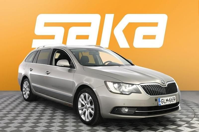 Käytetty 2015 Skoda Superb Ambition Farmari | 10 400 € (Supertarjous) - Kuva 1/3