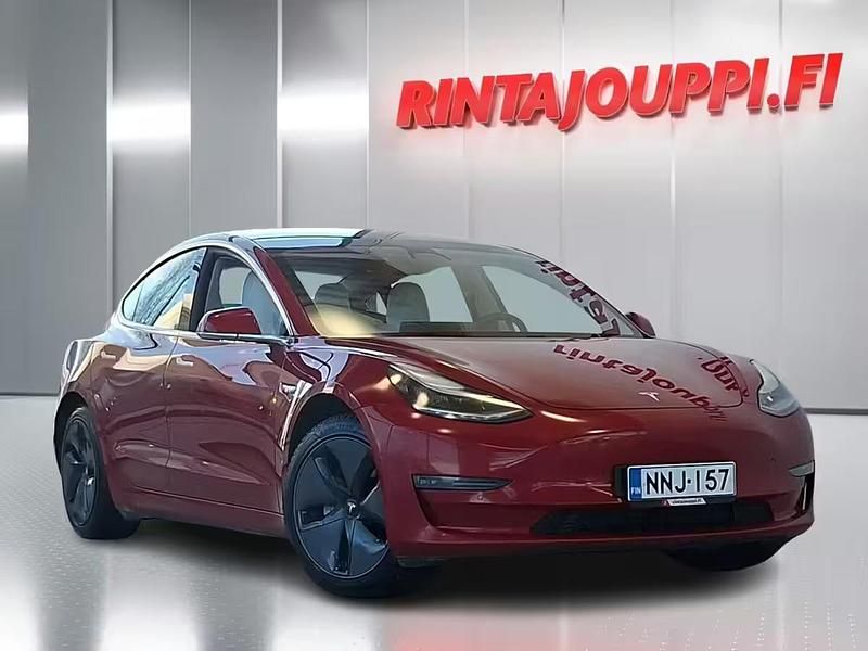 Punainen Käytetty 2020 Tesla Model 3 Sedan | 19 180 € (Hyvä tarjous) - Kuva 1/4