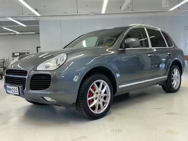 Harmaa Käytetty 2005 Porsche Cayenne Turbo Katumaasturi | 14 490 € - Kuva 1/4