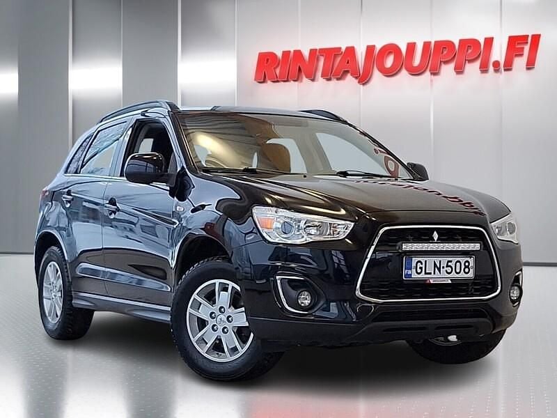 Käytetty Mitsubishi ASX Invite 117 HP (86 kW) 2015 Musta Katumaasturi