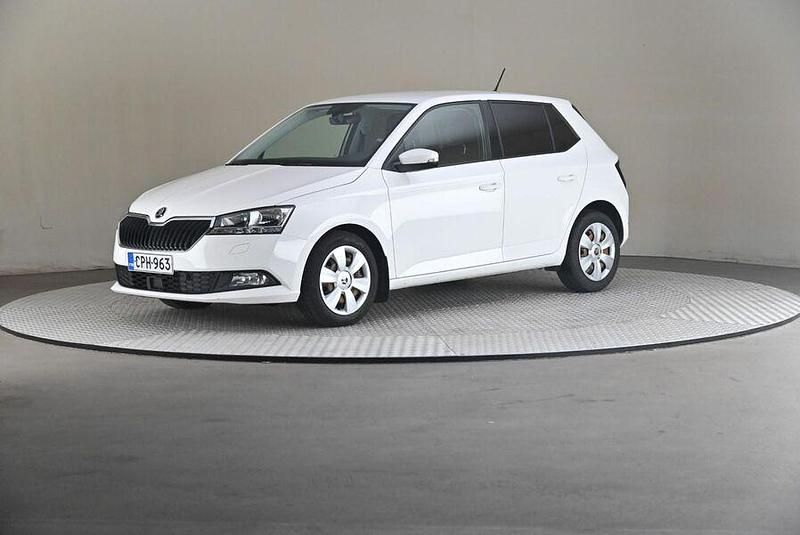 Käytetty 2021 Skoda Fabia Ambition Viistoperä | 9 900 € (Hyvä tarjous) - Kuva 1/4