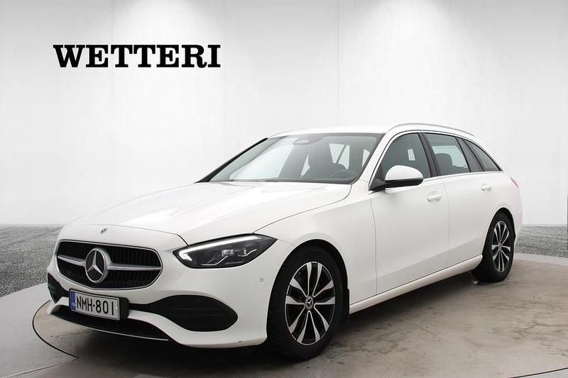Käytetty Mercedes C180 Advanced Plus 170 HP (125 kW) 2022 Valkoinen Farmari
